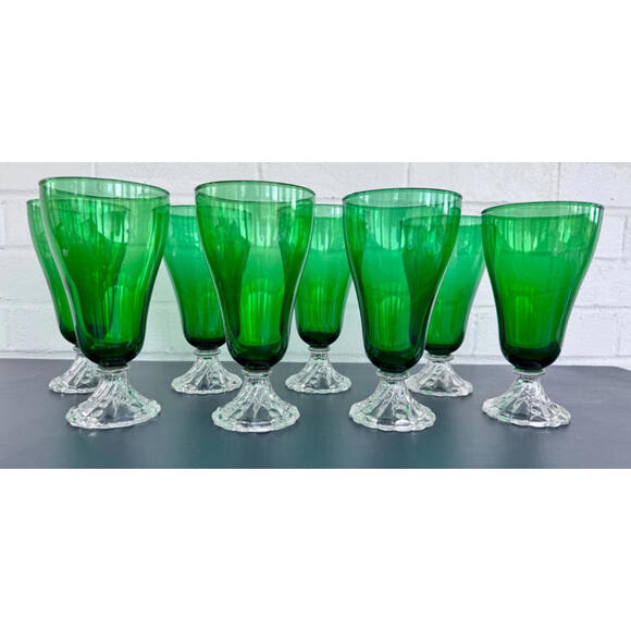 MINTY VINTAGE 8 Anchor Hocking Emerald Green Burple Boopie 5 3/4